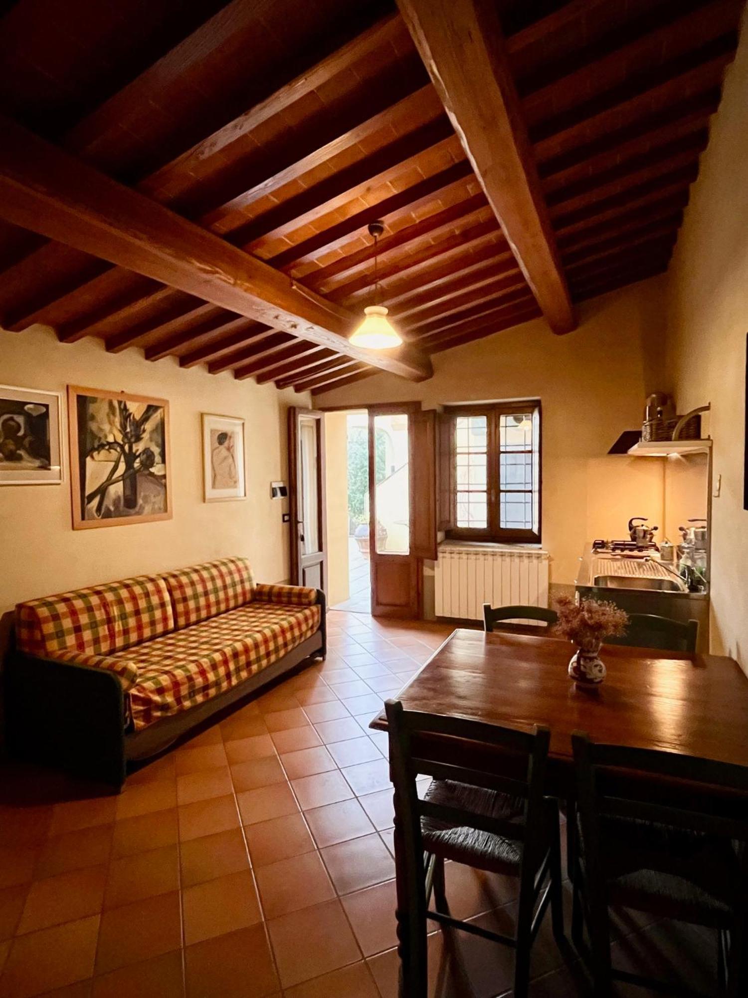 Agriturismo La Palazzina Palaia Habitación foto
